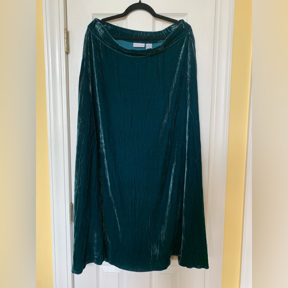 Soft Surroundings skirt